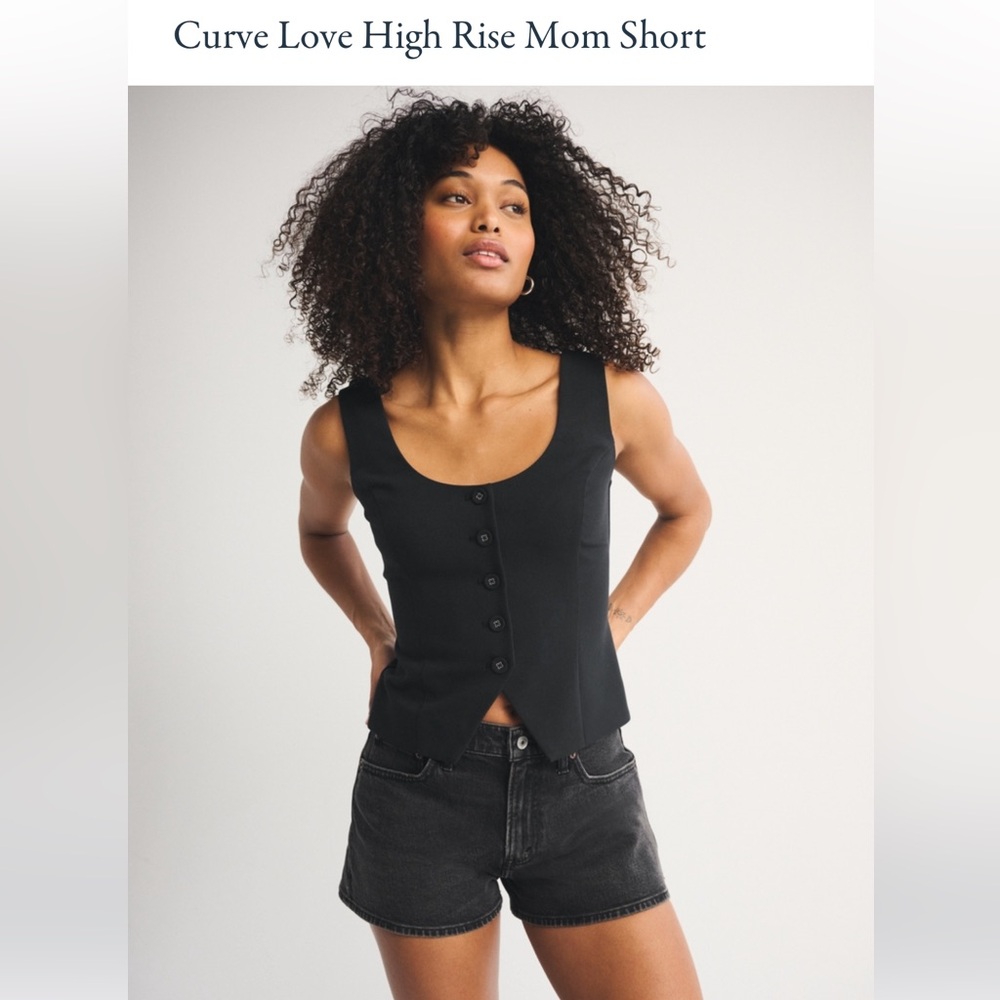 Abercrombie & Fitch Black Jean Shorts NWT Size 28